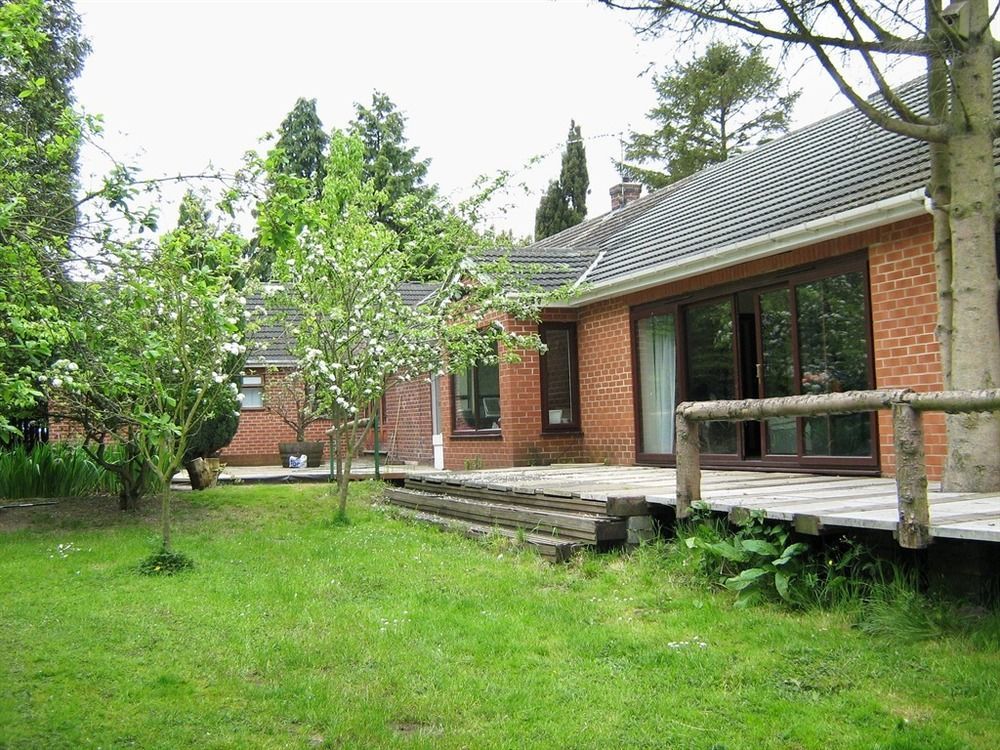 Foxwood Guest House Robin Hood Экстерьер фото